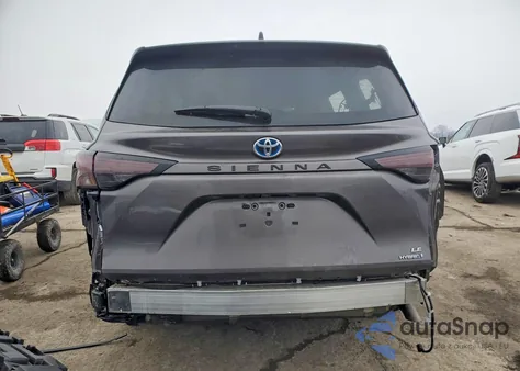 2024 Toyota Sienna Le from USA, damaged, VIN 5TDBRKEC7RS204706